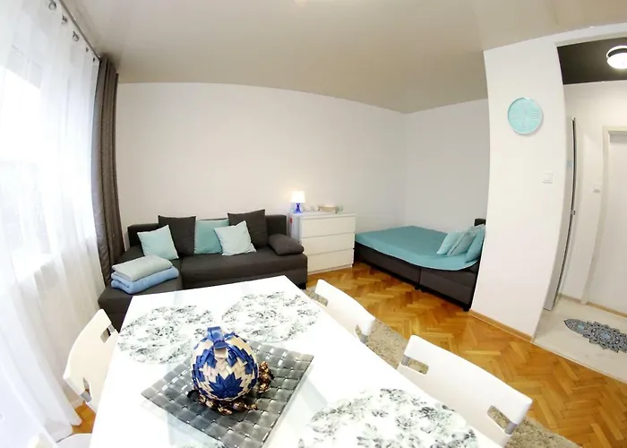 Apartament Na Gdyńskiej Apartament *